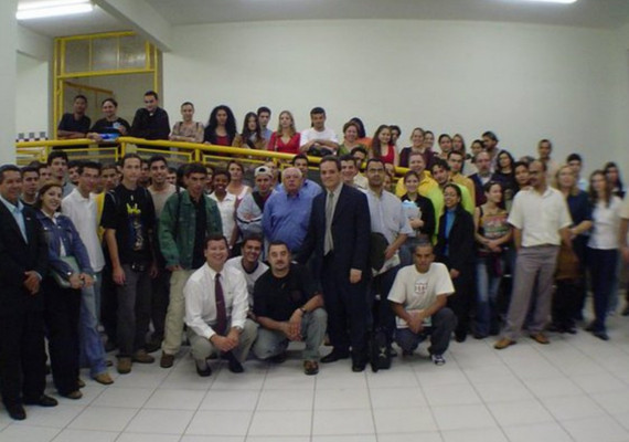 Lorem ipsum dolor sit amet, consectetur adipiscing elit. Phasellus quis elementum odio. Curabitur pellentesque, dolor vel pharetra mollis.